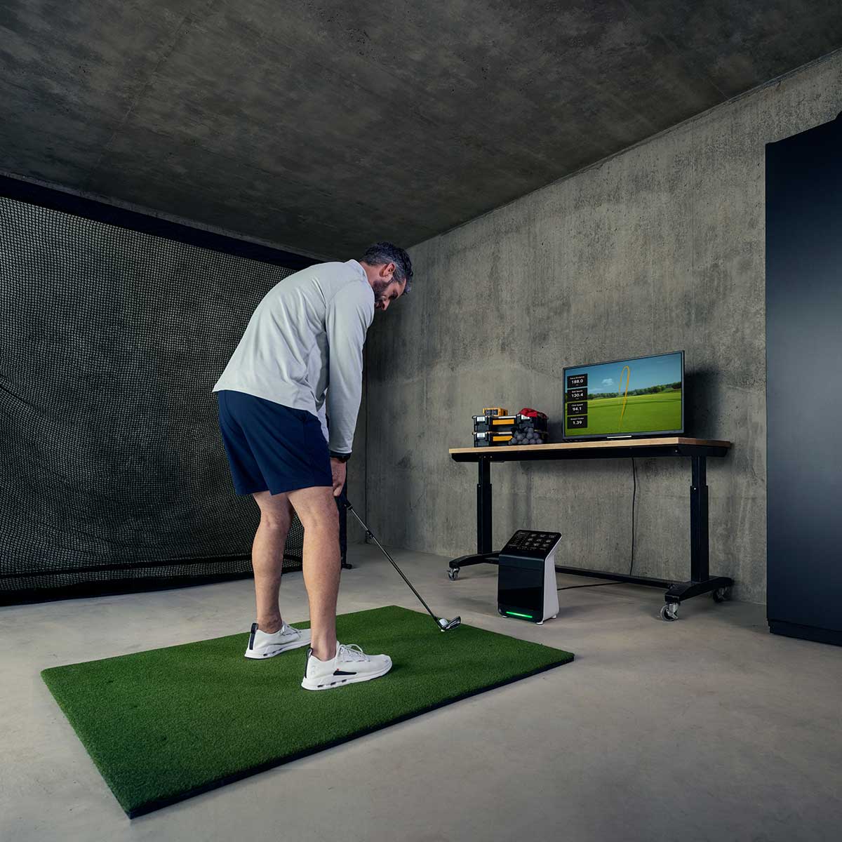 Garmin Approach R50 Golf Simulator & Launch Monitor - Image 6