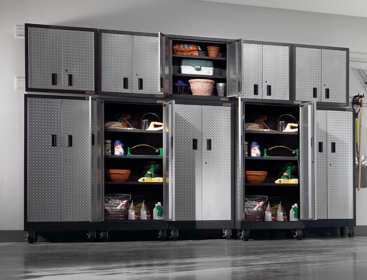Gladiator Premier Welded Steel Bulk Storage System - Image 5