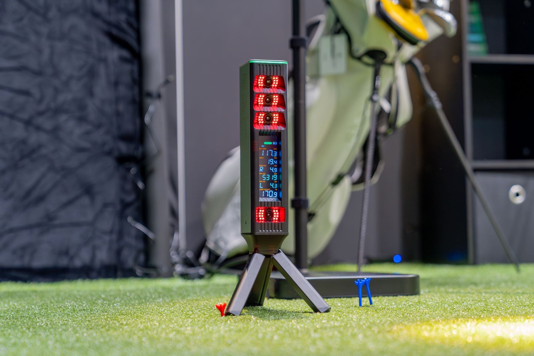 Square Golf Omni Indoor/Outdoor Launch Monitor & Simulator - Image 6