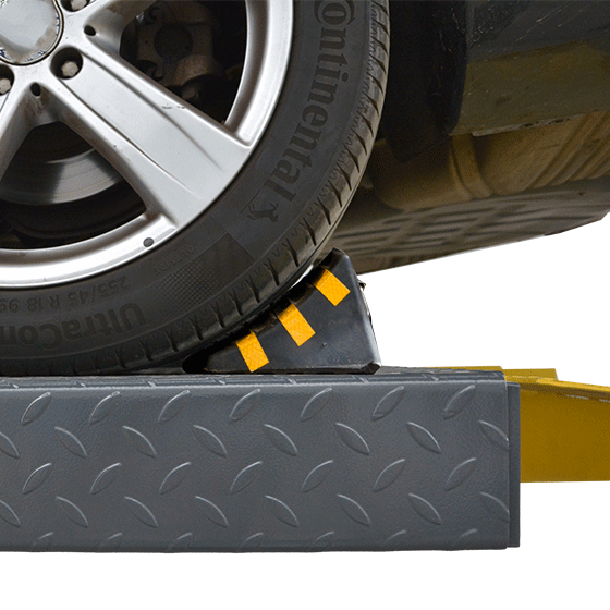 AMGO SPL-7 7,000 lb Single-Post Parking Lift - Image 7