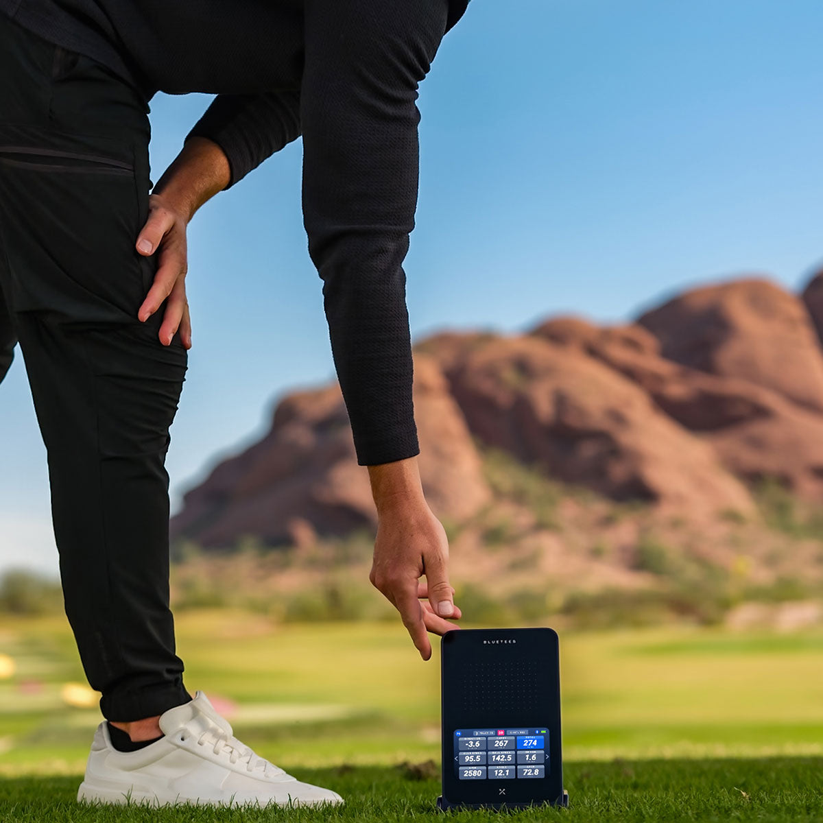 Blue Tees Golf Rainmaker Portable Golf Launch Monitor & Simulator - Image 8